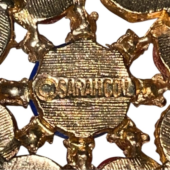 Sarah Coventry Americana brooch and clip on earring set, from the early 1970’s - Picture 3 of 7